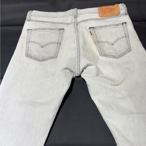 Levi's Men's Off-White Straight Jeans